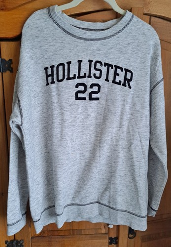 Ein grau meliertes sweatshirt - grau,